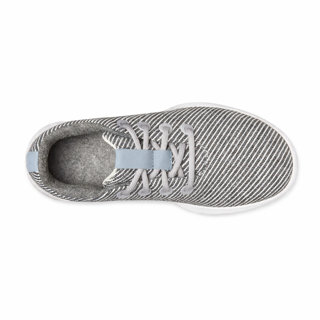 Lightweight Striped Sneakers – Comfort Meets Style