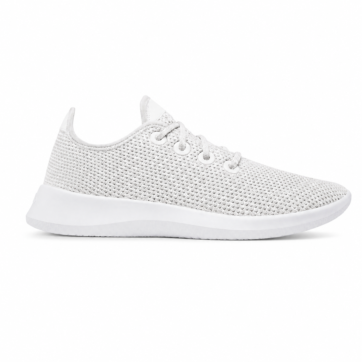 All-White Sneakers – Minimalist Comfort
